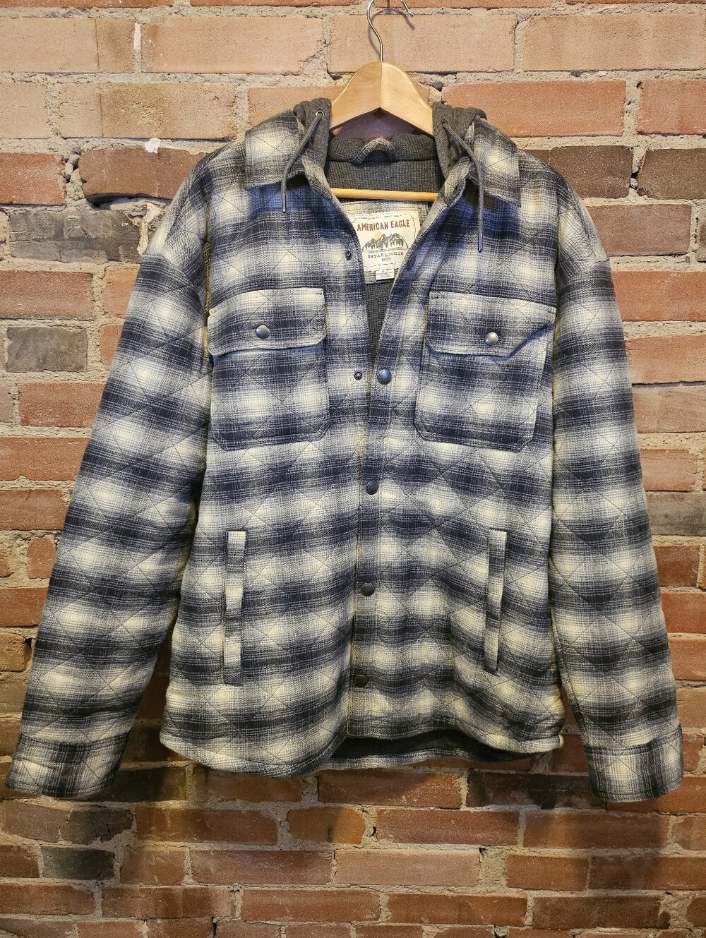 American Eagle Quilted Flannel Shirt Jacket with Hood — Men's L